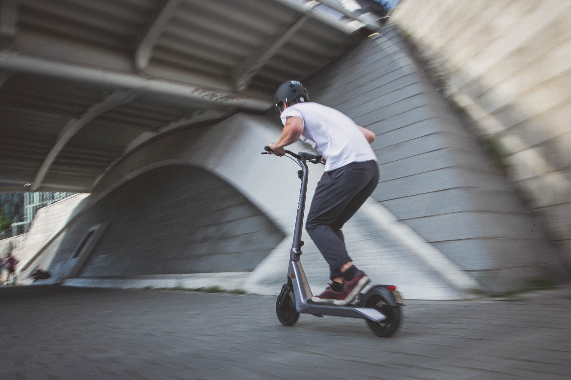 electronic scooter