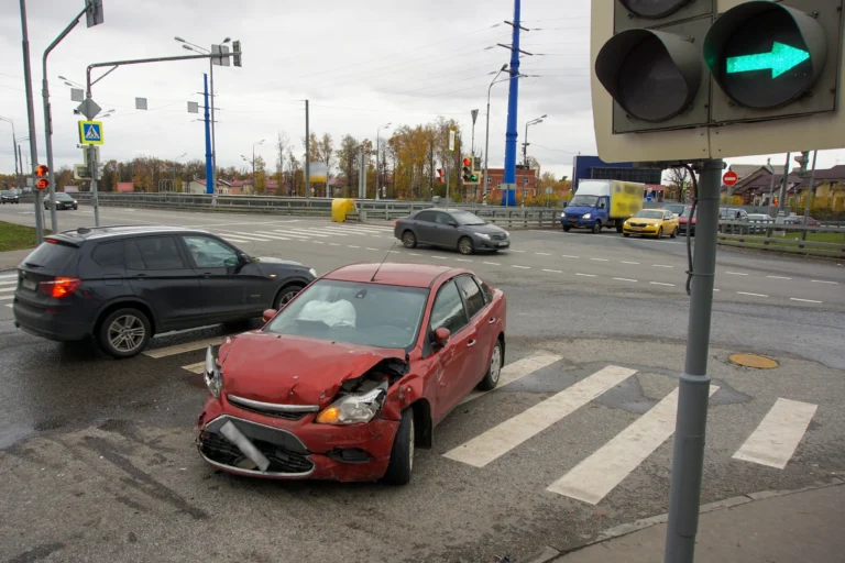 right turn on red accident claims